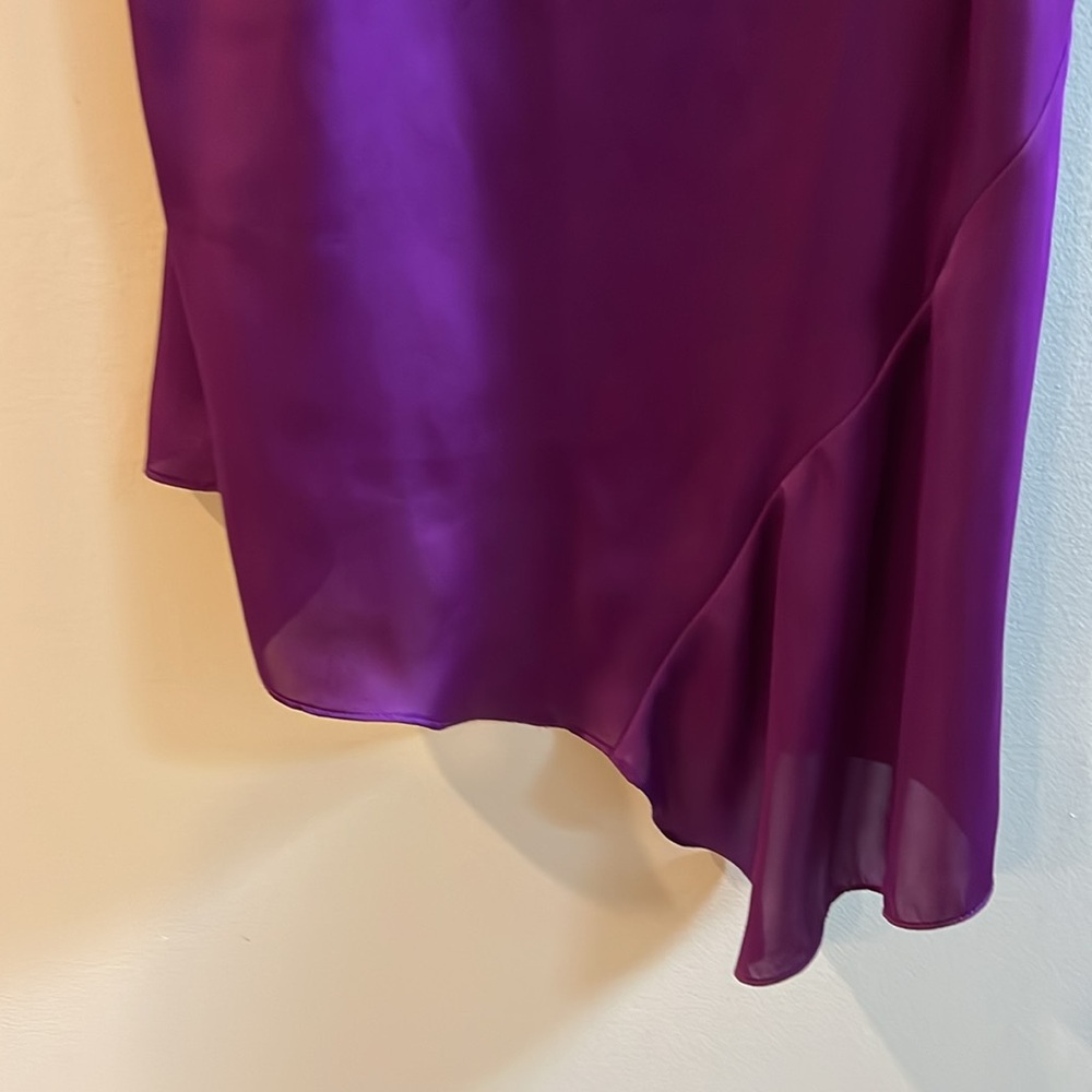 Express Floral Appliqué Tank Purple/Black size Medium Uneven Bottom - Picture 4 of 5